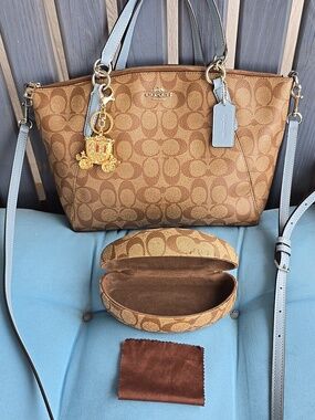 Coach 3 For 1 Tan and Blue Women's Bag Like New! 11x9x4.5 & Sun Glass Case & B.C